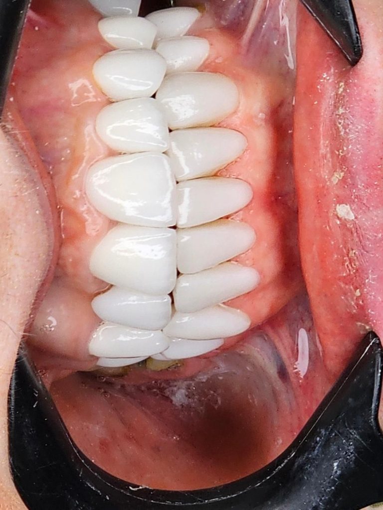 دستیار دندانپزشک
